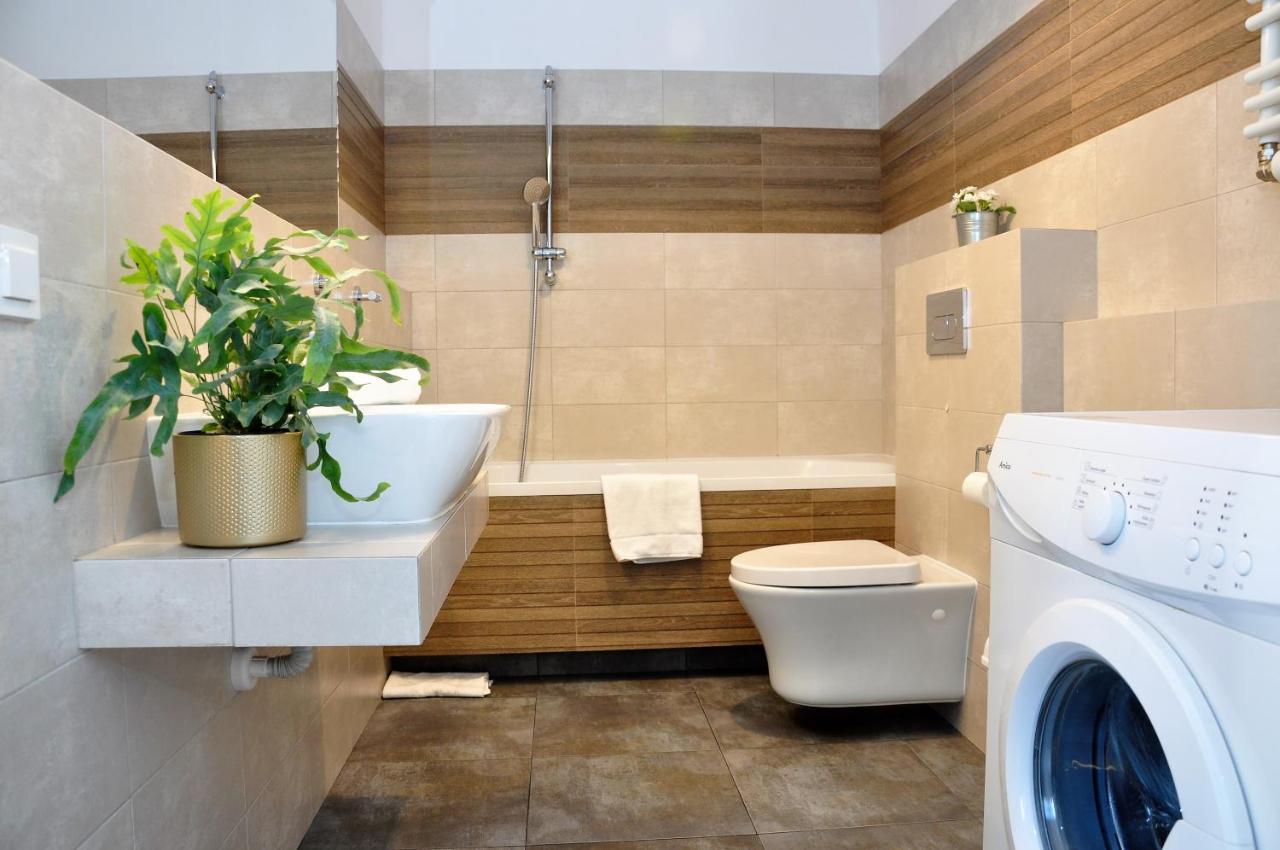 Prudentia Apartments Klobucka Варшава Екстер'єр фото