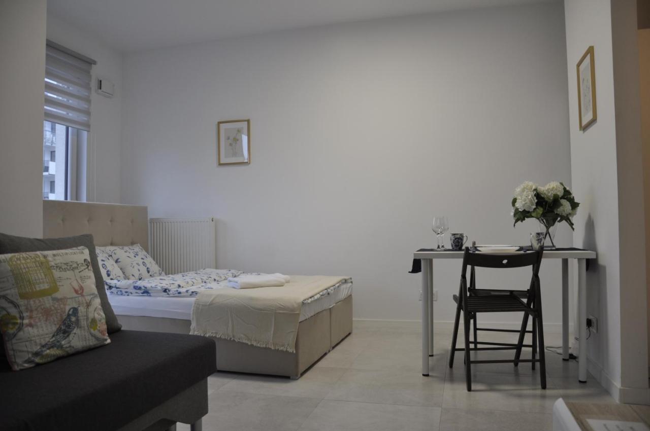 Prudentia Apartments Klobucka Варшава Екстер'єр фото